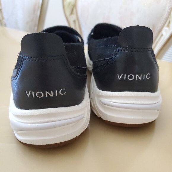 Vionic Women's 23Walk Roam Loafer in Black Suede Size 6 - Picture 7 of 12